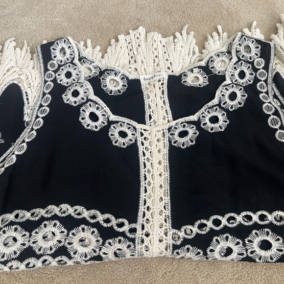 Sapphire Embroidered Boho Top - Picture 6 of 7